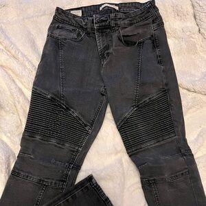 Men’s black PacSun moto jeans.  Stacked skinny 30x30.  Nice pants!!